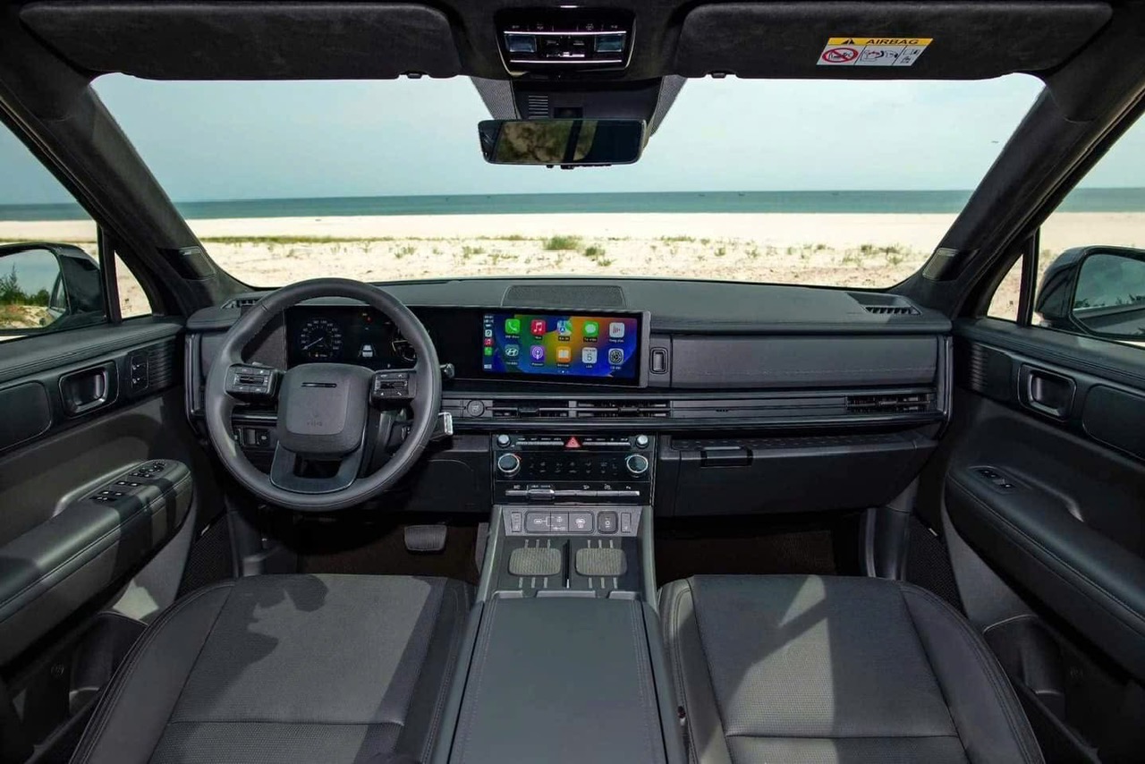 Nội thất Hyundai Santa Fe Hybrid 2025